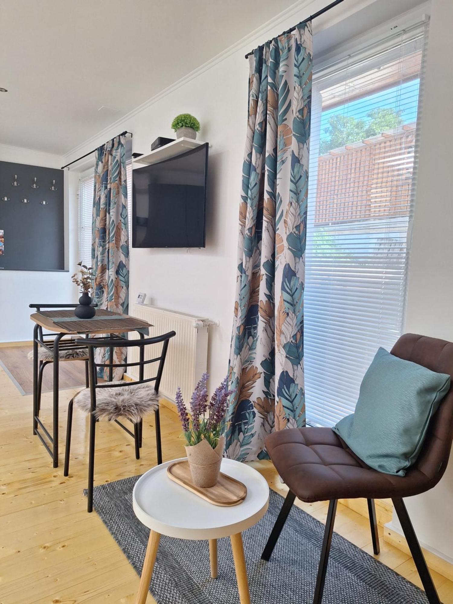 Varfal Apartman II Эгер Номер фото